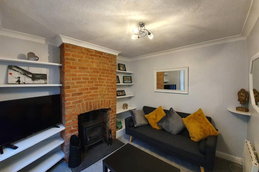 Cosy, Quirky, Comfy 'N' Chic House- Appartement Swindon Buitenkant foto